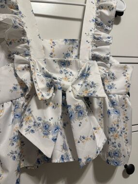 Women’s Floral Top - Bow detail